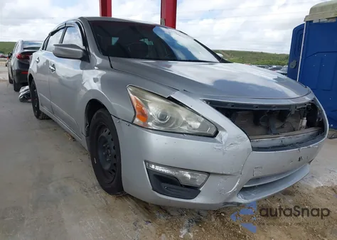 2015 Nissan Altima 2.5/2.5 S/2.5 Sl/2.5 Sv from USA, damaged, VIN 1N4AL3AP2FC175288